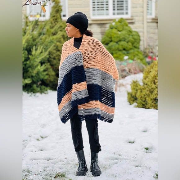 Long scarf made by hand - Picture 4 of 6